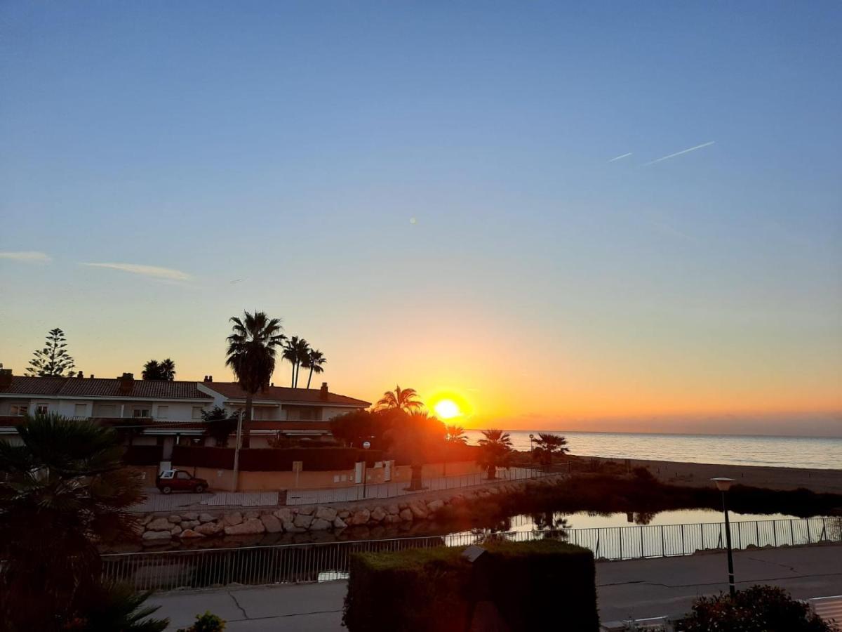 Ferienwohnung Cosy House With Garden Infront Of The Sea Creixell Exterior foto